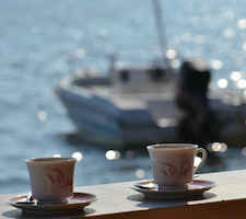 seafront-apartments-kavos-corfu-coffee-by-the-sea-post-message-to-guests